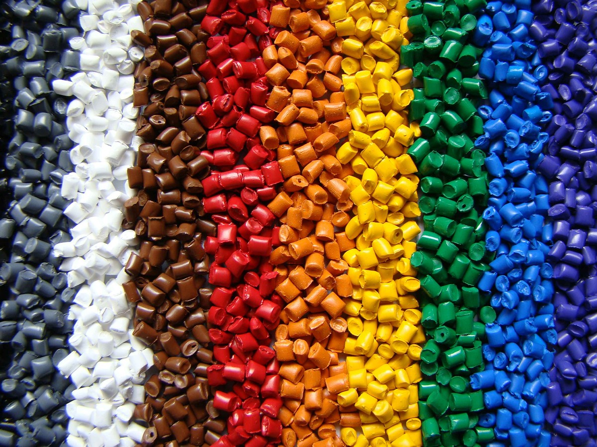 bang-mau-chapeau-nhua